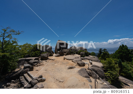 宮島の弥山　山頂＜広島県宮島/8月＞ 80916351