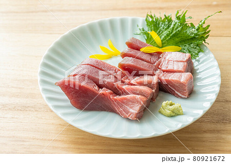 まぐろの刺身 中トロ まぐろの刺身 中トロ 80921672