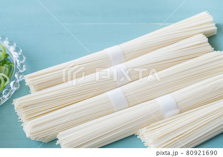 そうめんの束 80921690