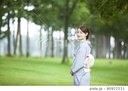 着物姿の女性 着物姿の女性 80922531