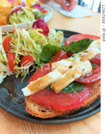 mozzarella cheese sourdough bread with salad mozzarella cheese sourdough bread with salad 80924677