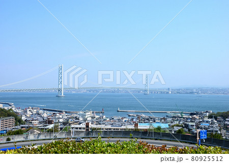 淡路サービスエリア＜下り＞からの明石海峡大橋 80925512