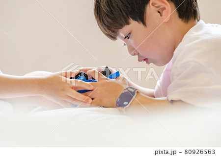 子供 遊び おもちゃ 80926563
