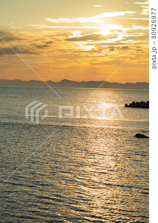 マジックアワーの海 80926977