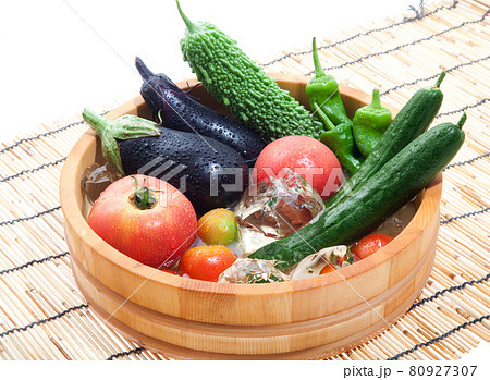 夏野菜　食材イメージ 80927307