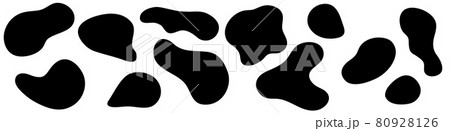 Amorphous blob shapes. Black amoeba asymmetric shapes, abstract liquid form,  smooth geometric elements isolated on white backgtound. Flat style design. Vector illustration 80928126