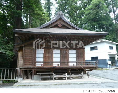 群馬県富岡市一ノ宮にあり、かつては抜鉾神社、貫前神社と呼ばれた下り宮という配置の一之宮貫前神社 80929080