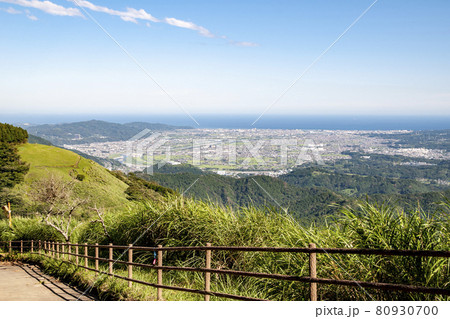 夏の大野山　山頂からの眺望 80930700