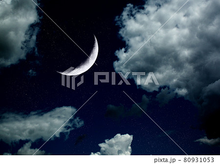 The moon in the night skyのイラスト素材 [80931053] - PIXTA