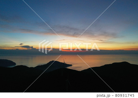 佐多岬半島の夕景の空撮 佐多岬半島の夕景の空撮 80931745