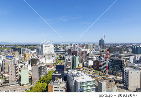 富山県富山市　市内中心部から望む晴天の富山市の街並み（北側　JR富山駅方向） 80933047