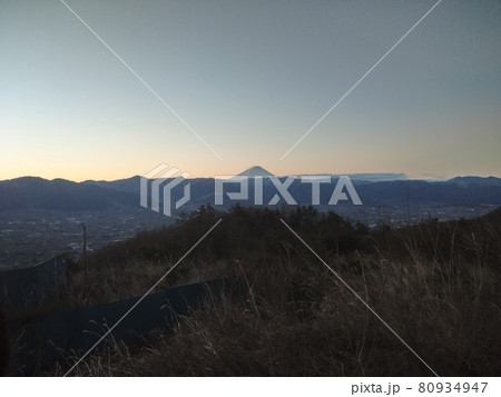 早朝　富士山 80934947