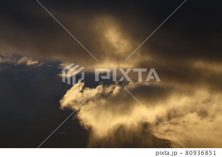 雨雲 80936851