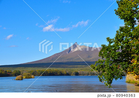 秋 北海道駒ヶ岳 秋 北海道駒ヶ岳 80940363