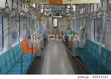 函館本線733系(はこだてライナー:電車内) 函館本線733系(はこだてライナー:電車内) 80943282