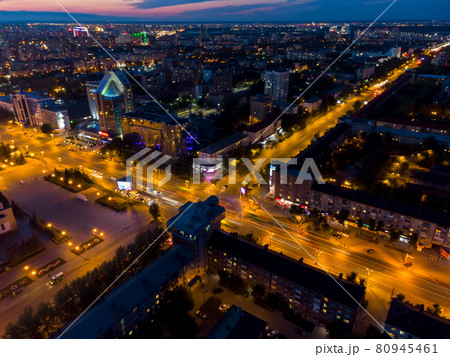 Road intersection, top view, summer night, Tyumen Road intersection, top view, summer night, Tyumen 80945461