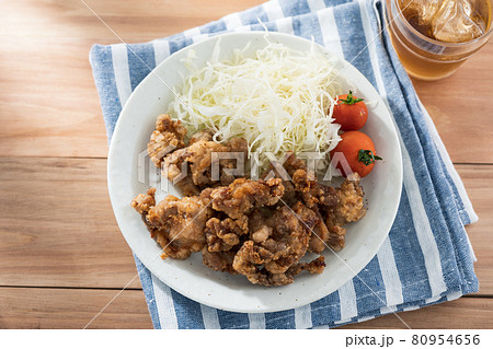 豚肉の唐揚げ 豚肉の唐揚げ 80954656