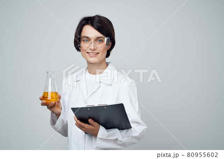 woman laboratory assistant science chemical solution research technology woman laboratory assistant science chemical solution research technology 80955602