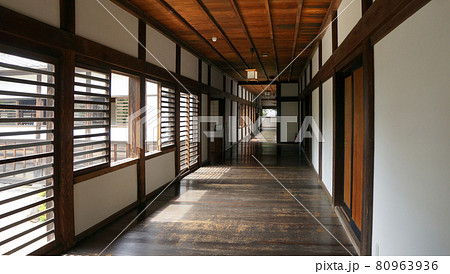 本丸御殿廊下 80963936