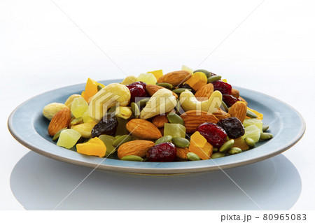 ミックスナッツ 木の実 ナット 80965083