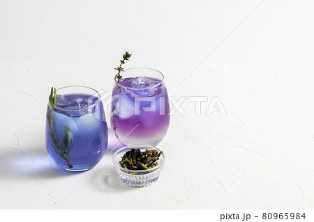 青いハーブティー Butterfly Pea blue flower herbal tea 青いハーブティー Butterfly Pea blue flower herbal tea 80965984