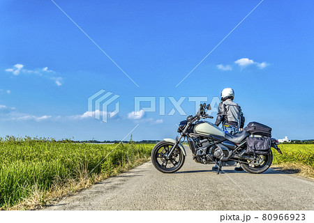 バイクライフ　中年ライダーとミドルクルーザー　千葉県 80966923