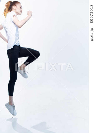 athletic woman workout slim figure energy lifestyle athletic woman workout slim figure energy lifestyle 80973018