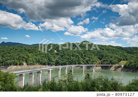 夏のシューパロ湖 夏のシューパロ湖 80973127