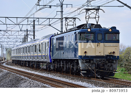 高崎線　新町－神保原　JR東日本　EF64-1030（長岡）＋E235系　J-10編成（鎌倉） 80973953