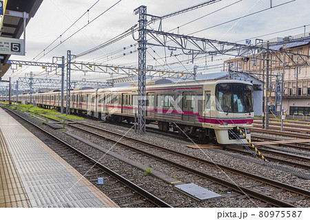京王線 車両基地 高幡不動駅ホーム 高幡不動検車区 高幡不動 各駅停車 京王線 車両基地 高幡不動駅ホーム 高幡不動検車区 高幡不動 各駅停車 80975587