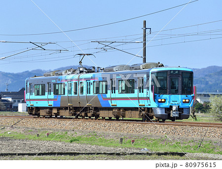 あいの風とやま鉄道 石動-福岡 IRいしかわ鉄道 521系 IR02編成 あいの風とやま鉄道 石動-福岡 IRいしかわ鉄道 521系 IR02編成 80975615