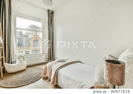 Bright interior design of a luxury house Bright interior design of a luxury house 80977628