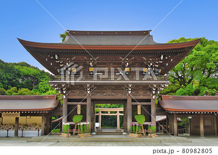 明治神宮　南参道　南神門 80982805