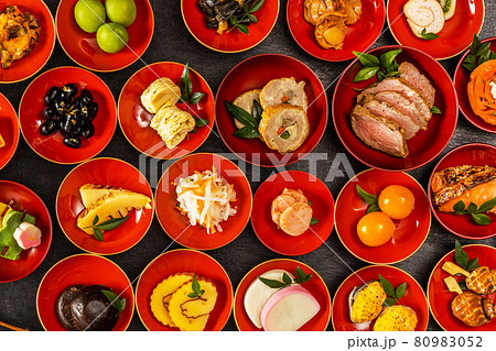 典型的なおせち料理　Japanese food  New Year dishes (OSECHI) 80983052