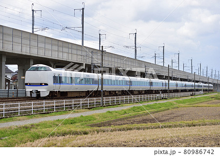 北陸本線　松任－野々市　JR西日本　683系4000番台　T46編成（金沢）　サンダーバード 80986742
