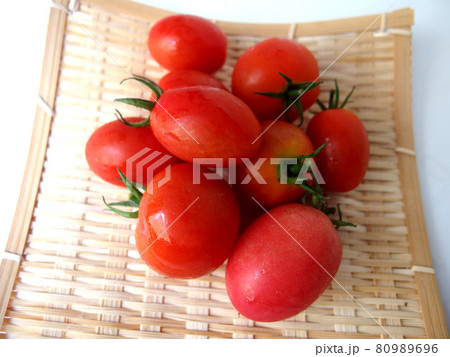 プチトマト　野菜　食品　緑黄色野菜 80989696