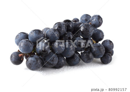 Wine grape isolated on white Wine grape isolated on white 80992157