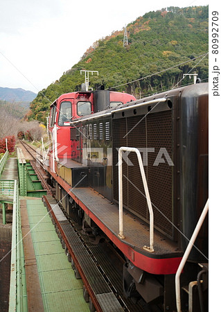トロッコ電車　嵯峨野号 80992709