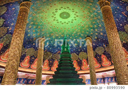 Wat Paknam Bhasicharoen Stupa is a royal temple located in Phasi Charoen district in Bangkok 80993590