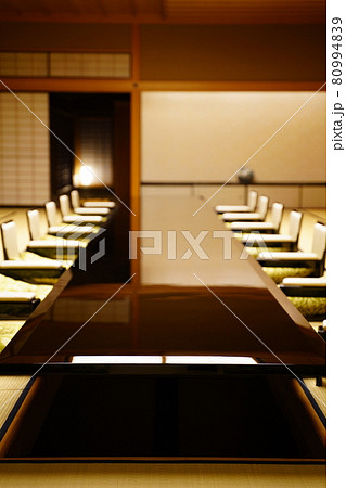 高級な宴会 80994839