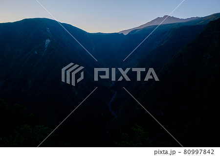 東北地方を代表する名峰、鳥海山(出羽富士) 東北地方を代表する名峰、鳥海山(出羽富士) 80997842