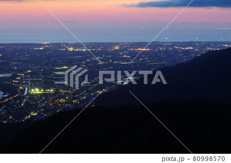 犀鶴林道(獅子吼高原)からの加賀平野の夜景 日本夜景100選 犀鶴林道(獅子吼高原)からの加賀平野の夜景 日本夜景100選 80998570
