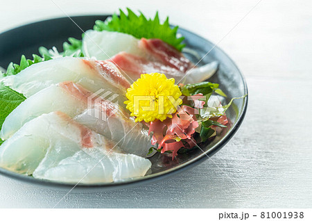 鯛の刺身 81001938