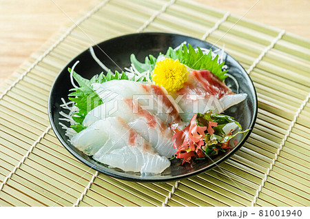 鯛の刺身 81001940