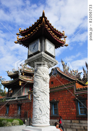 台湾、台北、龍山寺、時計台、台北最古の寺院 81006733