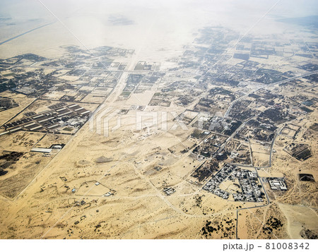 アラブ首長国連邦・ドバイ 空撮 / Dubai, UAE 81008342