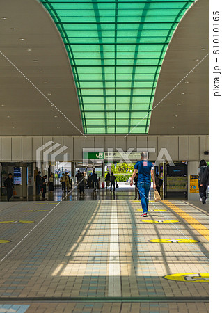 東京の都市風景 田町駅 芝浦口(東口)周辺の風景 81010166