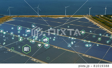 再生可能エネルギーと環境イメージ　サステナブルな社会 81019388
