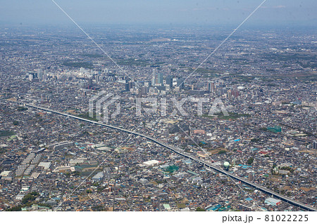 首都高浦和北インター付近からさいたま新都心方向を空撮 首都高浦和北インター付近からさいたま新都心方向を空撮 81022225