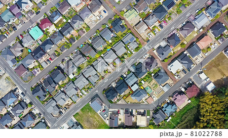 住宅地　ドローン空撮　真俯瞰 81022788